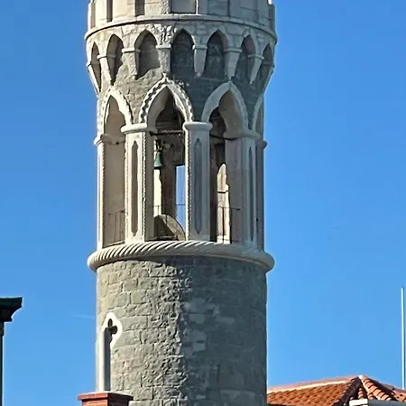 Lasa Pur Dir
