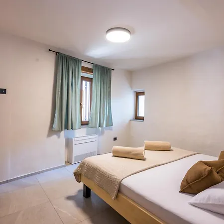Lasa Pur Dir Piran