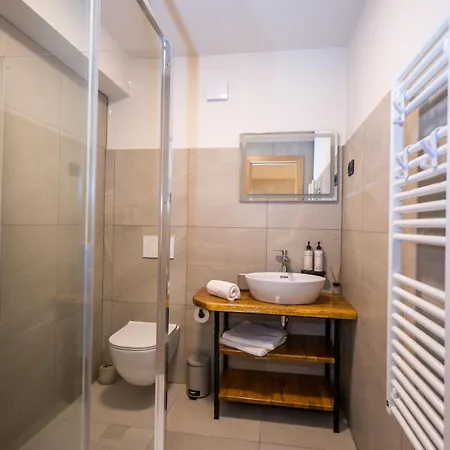Apartment Lasa Pur Dir